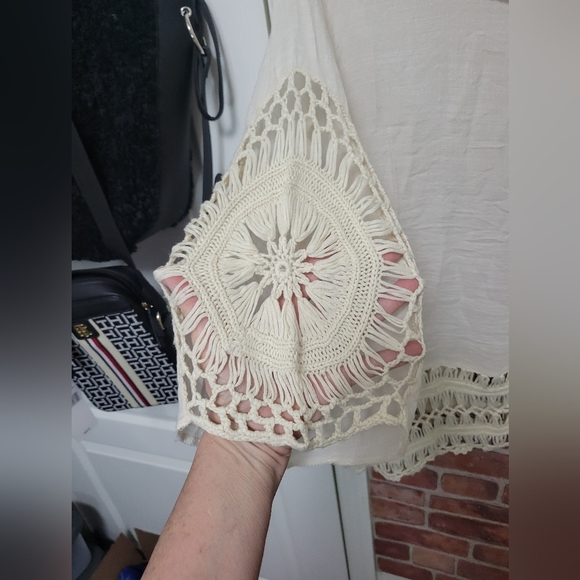 Forgotten Grace size small BOHO HIPPIE crochet vibes. See pics for detail - Picture 7 of 10